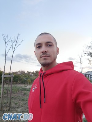 Лео'