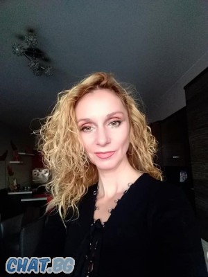 свиря на гъдулка